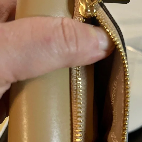 Michael Kors Tan and Peach Logo Envelope Crossbody Wallet - Picture 3 of 6